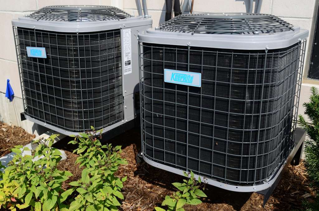 How To Maintain An HVAC System